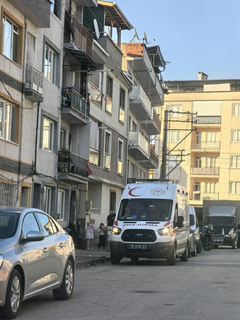 Yalnız yaşadığı evinde ölü bulundu