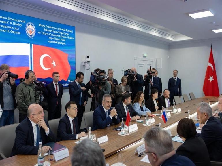 Bakan Fidan, Rusya Devlet Güvenlik Konseyi Sekreteri Şoygu ile görüştü