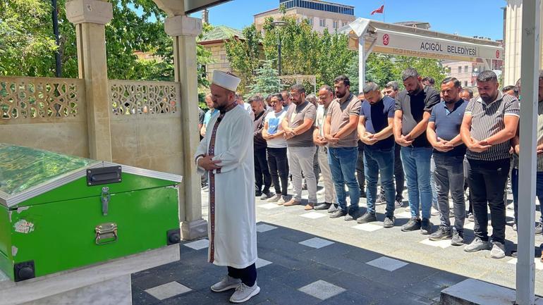 Nevşehirde 5inci katın penceresinden düşen 2,5 yaşındaki Yasin, toprağa verildi
