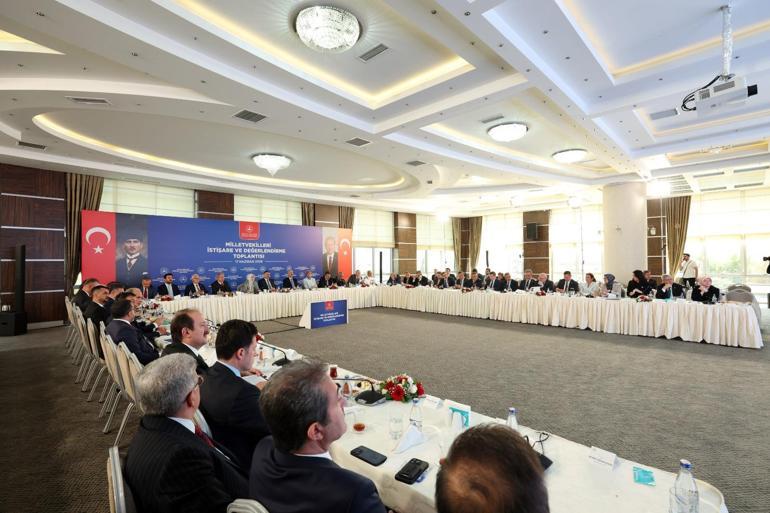 Bakan Çiftçi, AK Parti milletvekilleriyle bir araya geldi