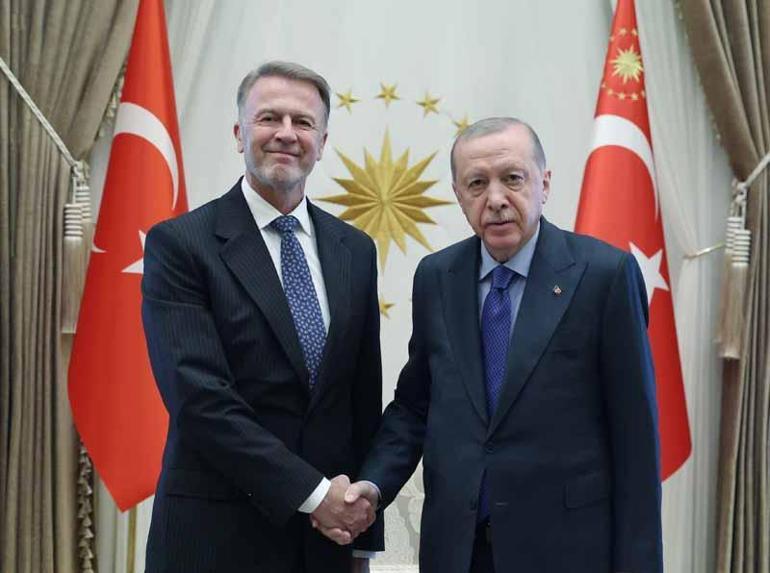 Cumhurbaşkanı Erdoğan, güven mektuplarını kabul etti