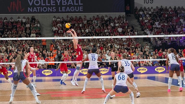 Filenin Sultanları, Fransa’yı 3-0 mağlup etti