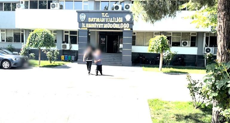 Midesinde 160 parça halinde uyuşturucuyla yakalanan yabancı uyruklu engelli, tutuklandı