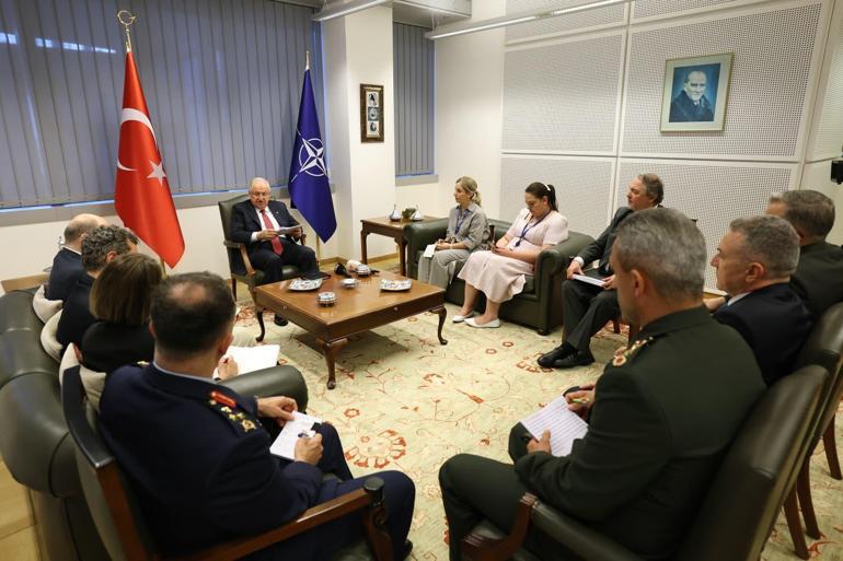 Bakan Güler, Brükselde NATO gündemini ve bölgesel gelişmeleri değerlendirdi