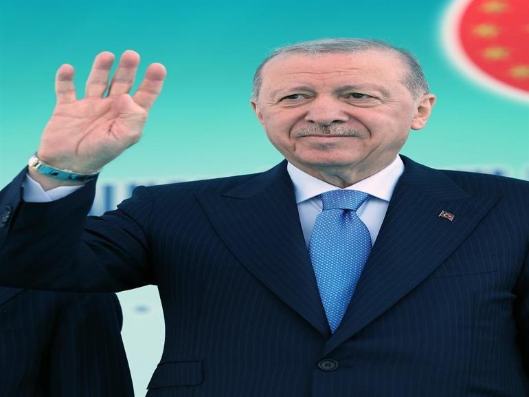 Cumhurbaşkanı Erdoğan: Türkiyeyi en uzun ve en hızlı metro hattıyla buluşturuyoruz
