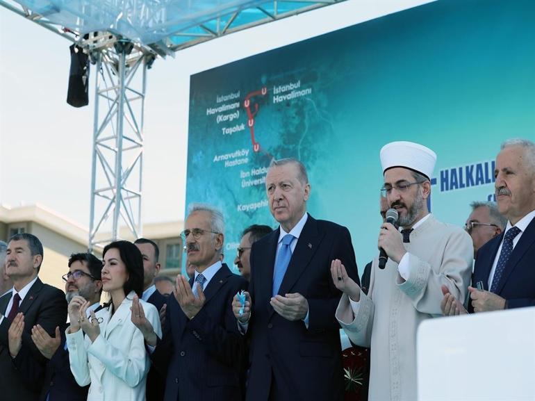 Cumhurbaşkanı Erdoğan: Türkiyeyi en uzun ve en hızlı metro hattıyla buluşturuyoruz