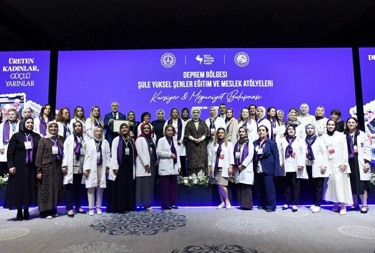 Emine Erdoğandan Deprem Bölgesi Şule Yüksel Şenler Eğitim ve Meslek Atölyeleri programına ilişkin paylaşım