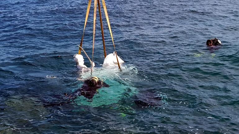 Saros Körfezi’nde dalış okulu açıldı, suya heykeller batırıldı