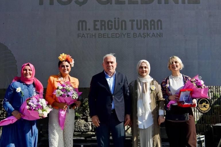600 örgü tutkunu Yedikule Hisarı’nda buluştu
