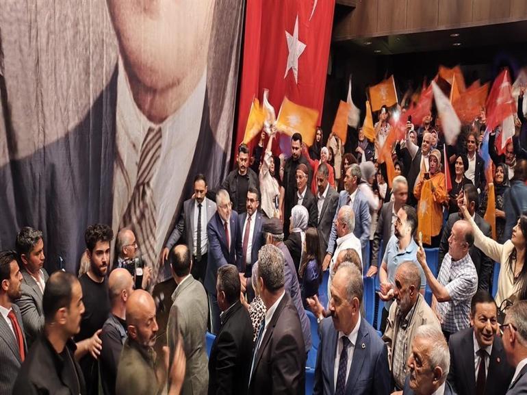Bakan Işıkhan: Sağlıkta, sosyal güvenlikte, sosyal hizmetlerde dünyada örnek alınacak konuma ulaştık