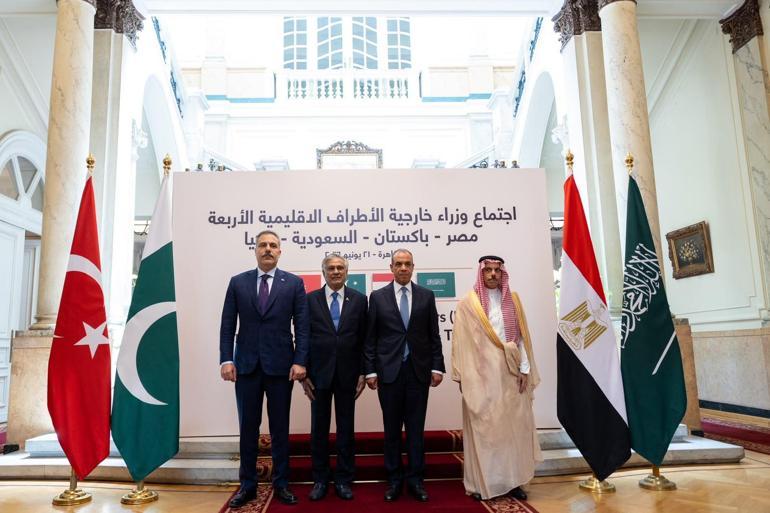 Bakan Fidan, Türkiye-Mısır-Pakistan-Suudi Arabistan Dışişleri Bakanları Dördüncü Toplantısına katıldı