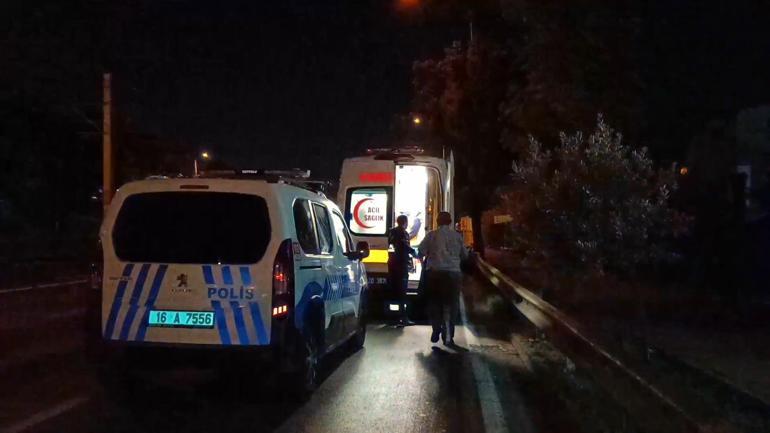 Bursada otomobil ile kamyonet çarpıştı: 2 yaralı