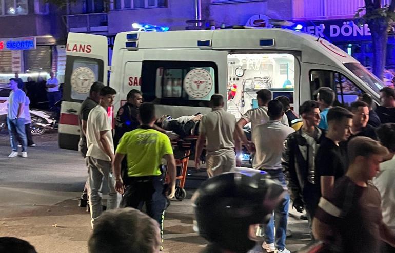 Bursada otomobille çarpışan motosikletin sürücüsü yaralandı