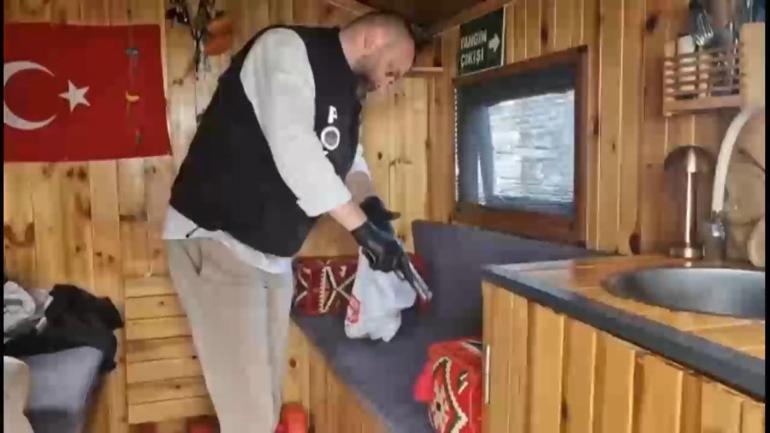 Ümraniyede iki grup arasındaki silahlı çatışmada 17 yaşındaki Arda öldü; 11 şüpheli tutuklandı