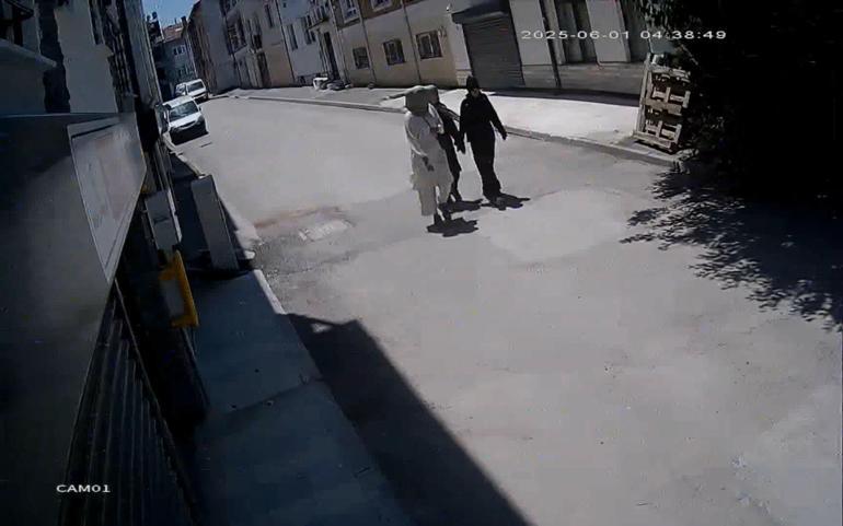 3 evden 1 milyon liralık hırsızlık yapan 2 şüpheli tutuklandı