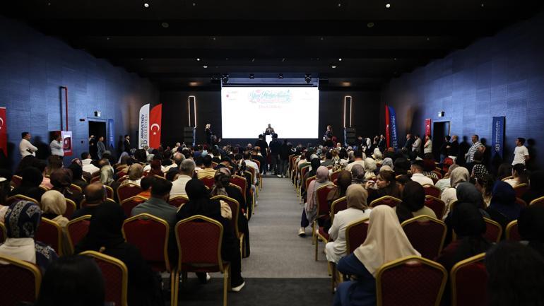 Arnavutköyde Yeni Medya Akademi ikinci dönem mezunlarını verdi