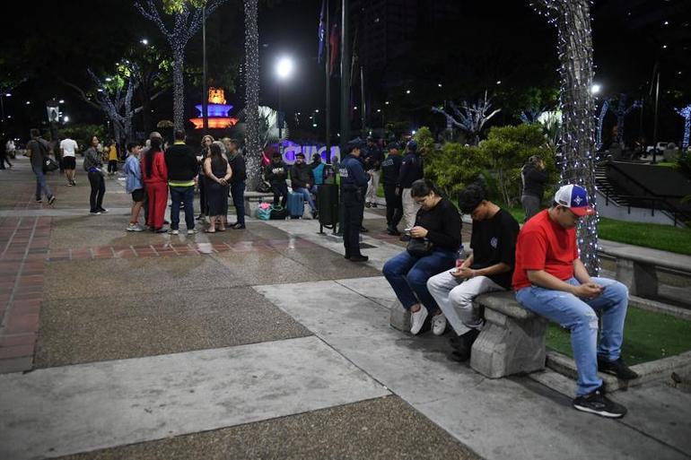 Venezuelada meydana gelen depremlerde 164 kişi hayatını kaybetti
