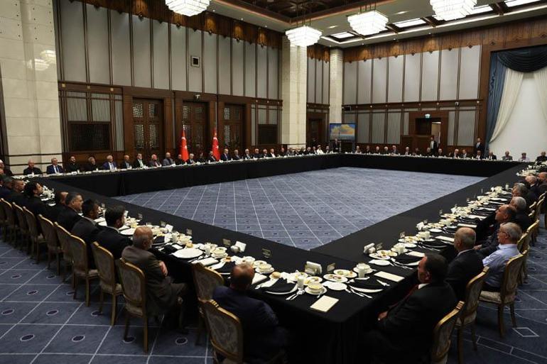 Cumhurbaşkanı Erdoğan: Alevi canlarımızı asla ihmal etmedik