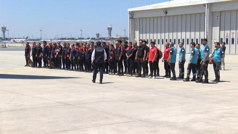 Venezuelaya yardım ekiplerini taşıyacak 2 uçak İstanbuldan uğurlandı