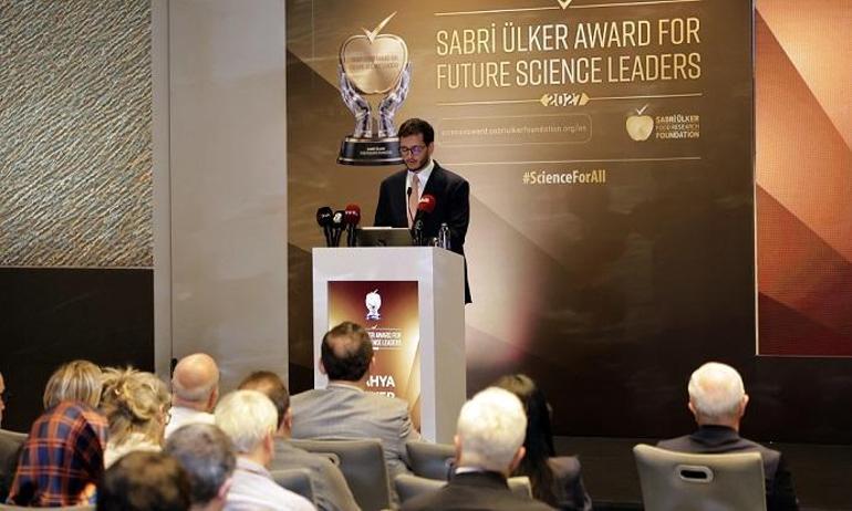 Sabri Ülker Geleceğin Bilim Lideri Ödülü’ne başvurular başladı