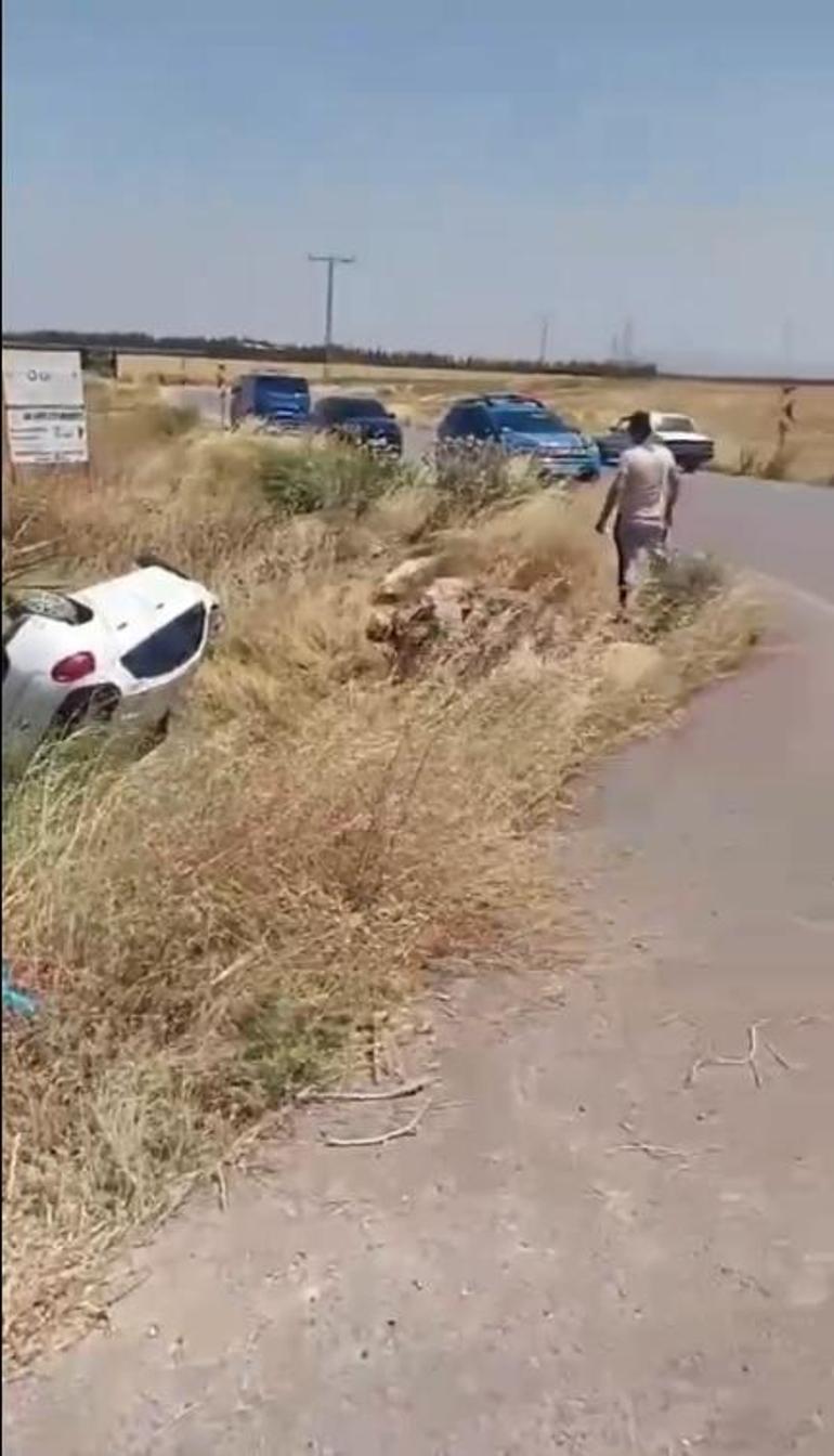 Hatayda iki otomobil çarpıştı; 6 yaralı