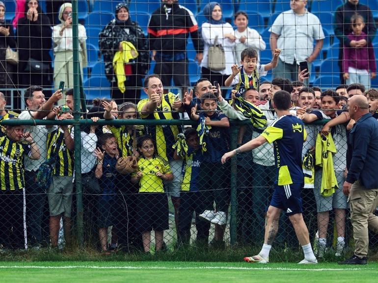 Fenerbahçe, Topuk Yaylasında hazırlıklarını sürdürüyor