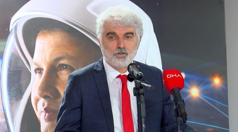 Türkiyenin ilk astronotu Alper Gezeravcı Medeniyet Teknoparkta gençlerle buluştu