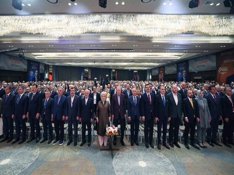 Cumhurbaşkanı Erdoğan: Türkiyenin, vesayetten arınmış bir ana muhalefete ihtiyaç duyduğu açıktır