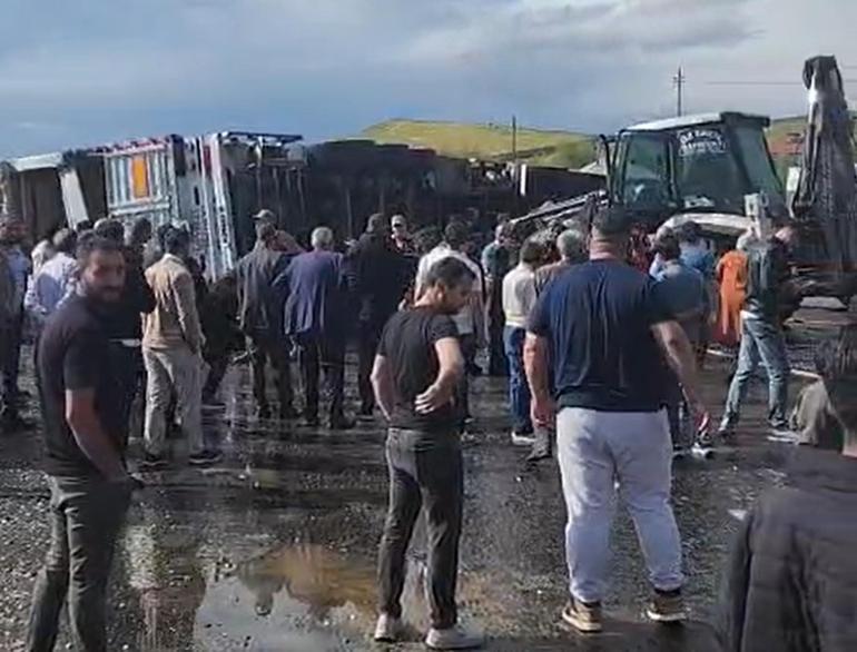 Ağrı’da 2 trafik kazasında 1 kişi öldü, 6 kişi yaralandı