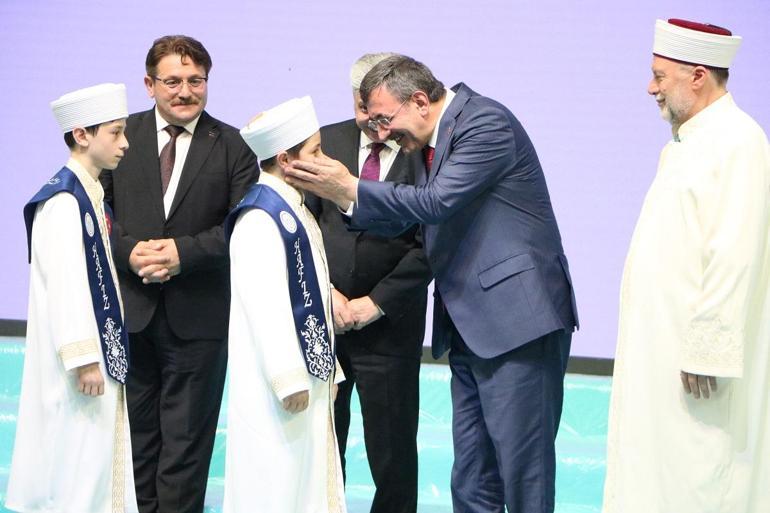 Cumhurbaşkanı Yardımcısı Yılmaz: Hafızlık, ilim yolculuğunun en sağlam başlangıçlarından biridir