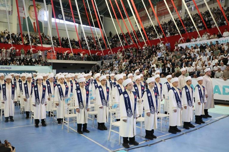 Cumhurbaşkanı Yardımcısı Yılmaz: Hafızlık, ilim yolculuğunun en sağlam başlangıçlarından biridir