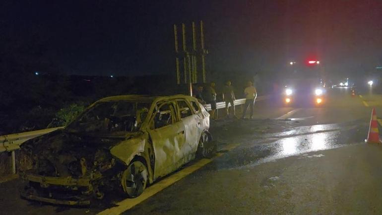 Çatalcada yanan elektrikli otomobilin sürücüsü: Ailemi bir buçuk dakika arayla kurtardım