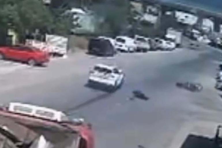 15 yaşındaki sürücünün çarptığı motosikletin sürücüsü ağır yaralandı; kaza anı kamerada