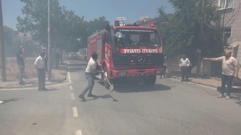 Silivride yangın ihbarına giden itfaiye ekibine kürek fırlattı