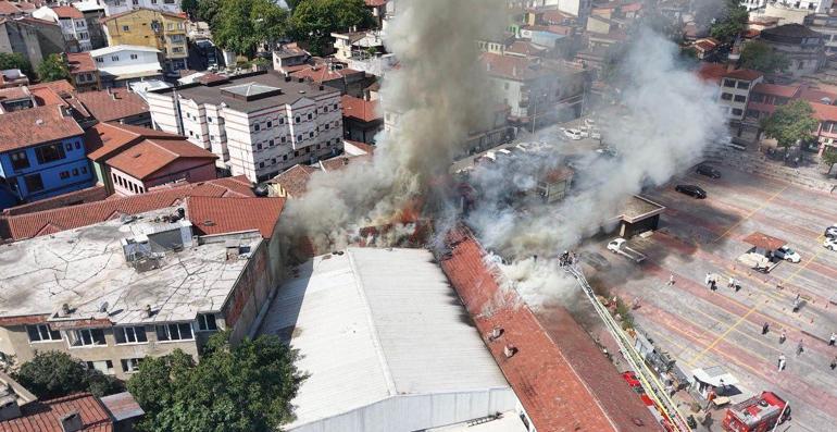 Bursada tarihi çarşıda yangın