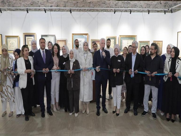 Vali Gül, İFTİHAR Tezhip Sergisine katıldı