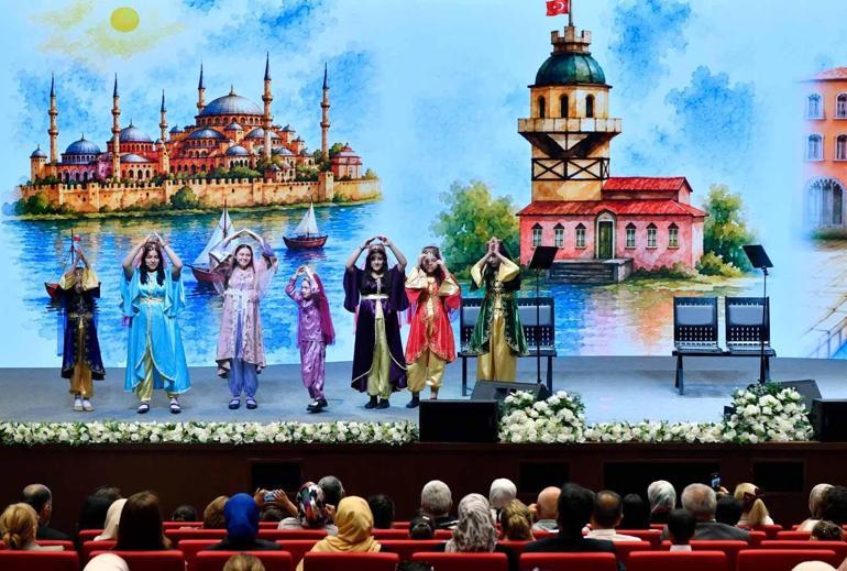 Emine Erdoğan: 9 bin koruyucu ailemiz 11 bin çocuğumuzu baş tacı ediyor
