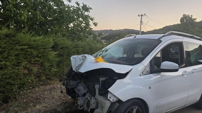 Kaza yapan sürücüye yardıma giderken elektrik akımına kapılıp, öldü