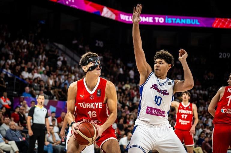 17 Yaş Altı Erkek Basketbol Milli Takımı, grup birincisi olarak son 16 turuna yükseldi