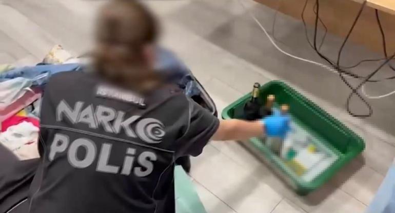 Düsseldorf’tan getirilen şarap şişelerinde 10 kilogram uyuşturucu bulundu; 2 şüpheli tutuklandı