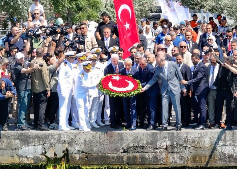 Denizcilik ve Kabotaj Bayramının 100üncü yıl dönümü İstanbulda kutlandı