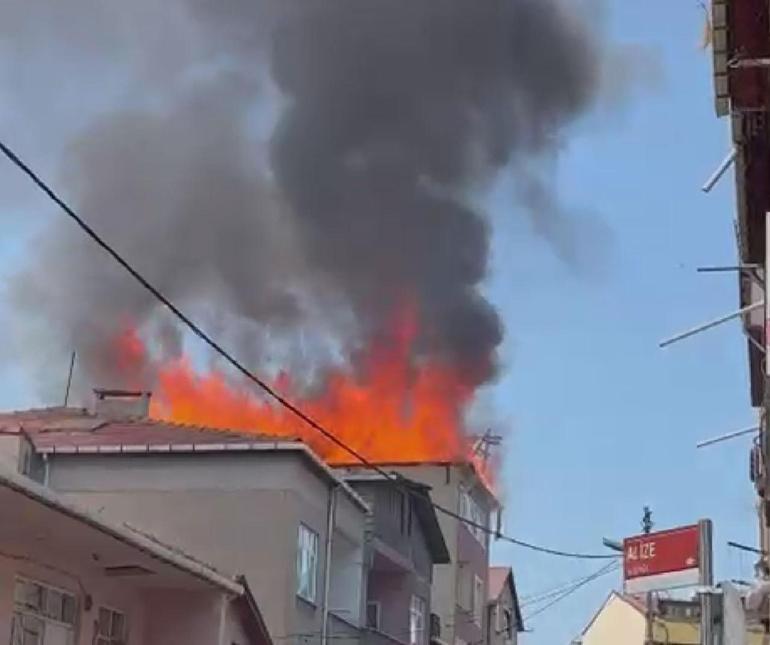 Pendikte 5 katlı binanın çatısında çıkan yangında 1 işçi yaralandı