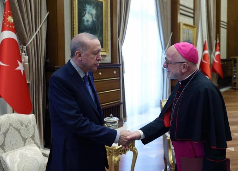 Cumhurbaşkanı Erdoğan, Türkiye Katolik Episkoposlar heyetini kabul etti