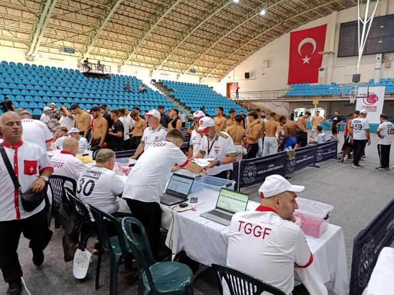 665’inci Kırkpınar Yağlı Güreşleri’nde güreşecek 840 pehlivanın kayıt işlemleri başladı