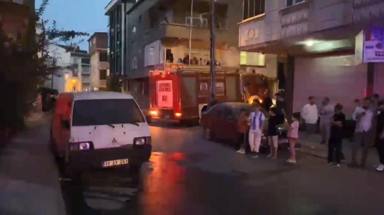 Arnavutköyde uzaklaştırma kararı bulunan eşi, evi ateşe verdi; KADES sayesinde kurtuldu
