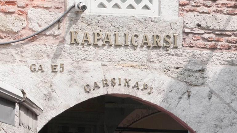 İstanbul Valisi Davut Gül, Kapalıçarşıda esnafla buluştu