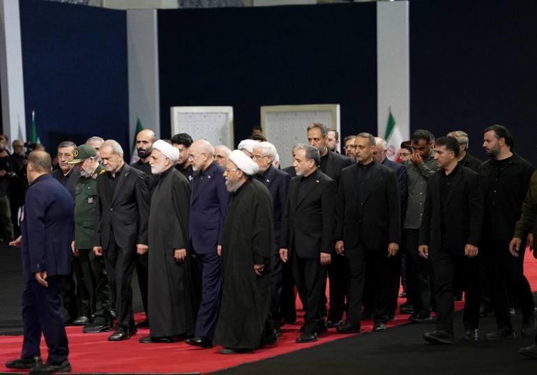 İran’ın eski lideri Hamaney için devlet töreni düzenleniyor
