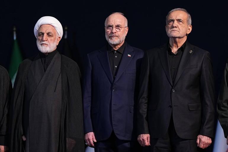 İran’ın eski lideri Hamaney için devlet töreni düzenleniyor