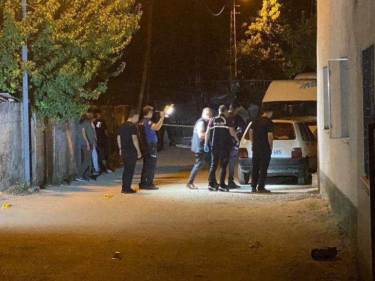 Adanada silahlı kavga: 1i ağır 4 yaralı
