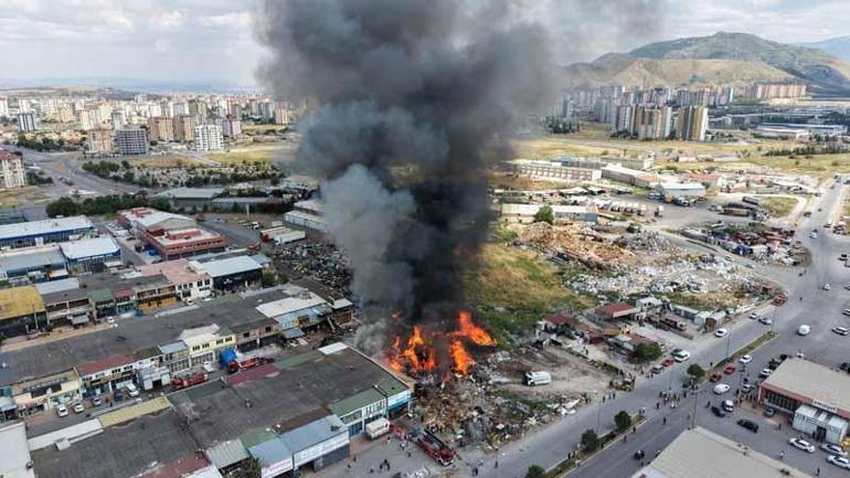 Kayseri’de hurdalıkta yangın
